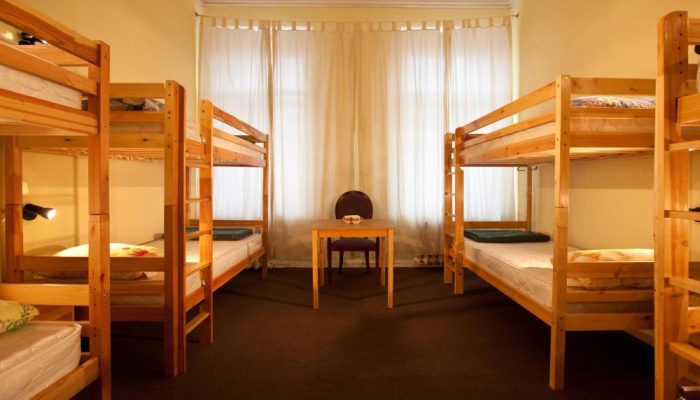 hostel-room-with-four-bunk-beds
